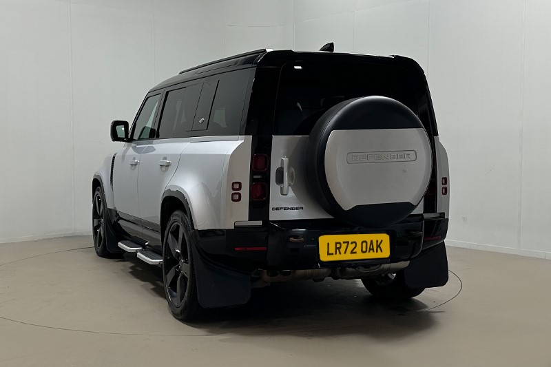 2022 (72) LAND ROVER DEFENDER 3.0 D300 X-Dynamic HSE 110 5dr Auto 5581168