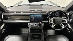 2022 (72) LAND ROVER DEFENDER 3.0 D300 X-Dynamic HSE 110 5dr Auto 5581175