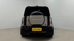 2022 (72) LAND ROVER DEFENDER 3.0 D300 X-Dynamic HSE 110 5dr Auto 5581172