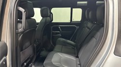 2022 (72) LAND ROVER DEFENDER 3.0 D300 X-Dynamic HSE 110 5dr Auto 5581170