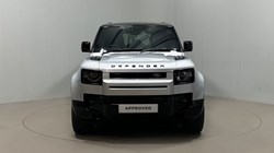 2022 (72) LAND ROVER DEFENDER 3.0 D300 X-Dynamic HSE 110 5dr Auto 5581173