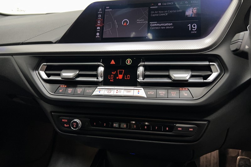 2020 (20) BMW 1 SERIES 118i M Sport 5dr 5531675