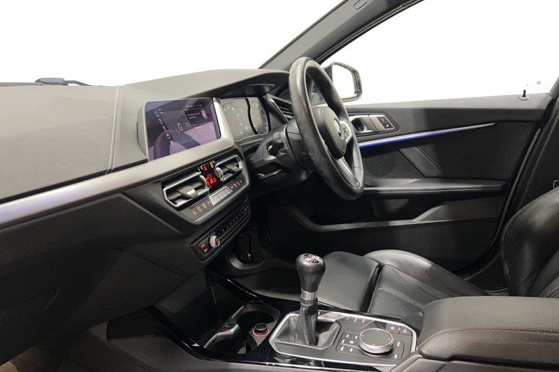 2020 (20) BMW 1 SERIES 118i M Sport 5dr 5531685