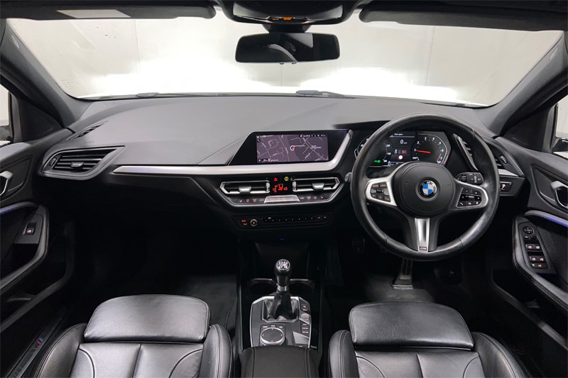 2020 (20) BMW 1 SERIES 118i M Sport 5dr 5531657