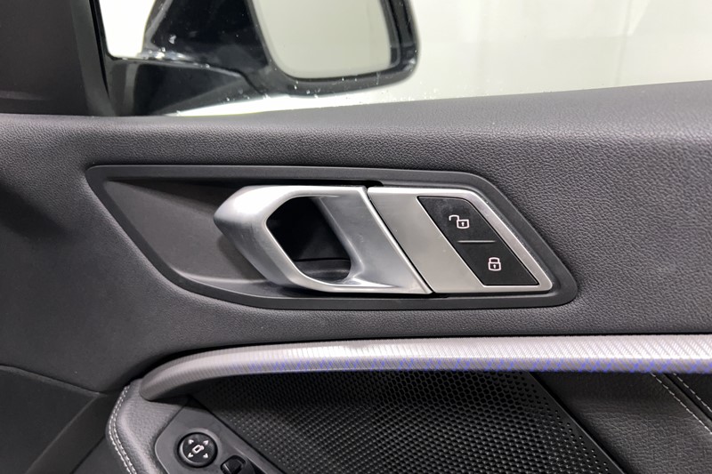 2020 (20) BMW 1 SERIES 118i M Sport 5dr 5531663