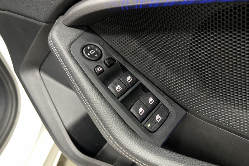 2020 (20) BMW 1 SERIES 118i M Sport 5dr 5531662