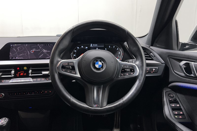 2020 (20) BMW 1 SERIES 118i M Sport 5dr 5531659