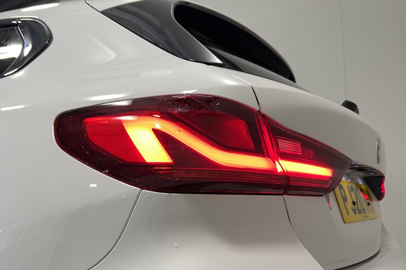 2020 (20) BMW 1 SERIES 118i M Sport 5dr 5531694