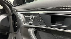 2022 (72) JAGUAR F-TYPE 5.0 P450 S/C V8 R-Dynamic Black 2dr Auto AWD 5536258