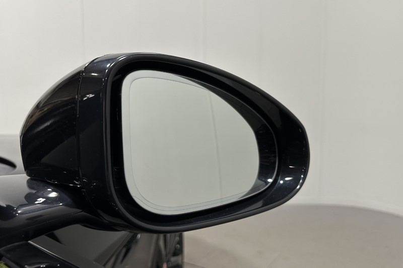 2022 (72) JAGUAR F-TYPE 5.0 P450 S/C V8 R-Dynamic Black 2dr Auto AWD 5536260