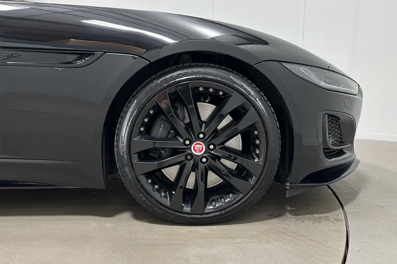 2022 (72) JAGUAR F-TYPE 5.0 P450 S/C V8 R-Dynamic Black 2dr Auto AWD 5536252