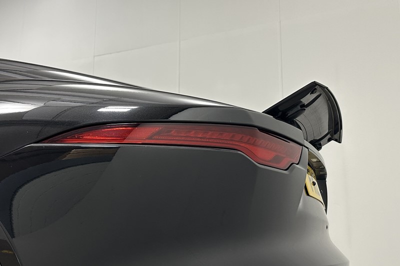 2022 (72) JAGUAR F-TYPE 5.0 P450 S/C V8 R-Dynamic Black 2dr Auto AWD 5536284