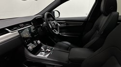 2024 (24) JAGUAR F-PACE 2.0 D200 R-Dynamic SE Black 5dr Auto AWD 5535958