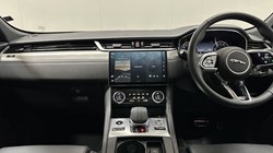 2024 (24) JAGUAR F-PACE 2.0 D200 R-Dynamic SE Black 5dr Auto AWD 5535934
