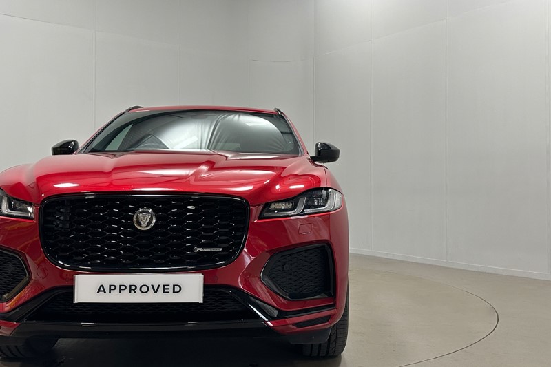 2024 (24) JAGUAR F-PACE 2.0 D200 R-Dynamic SE Black 5dr Auto AWD 5535975