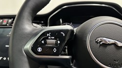 2024 (24) JAGUAR F-PACE 2.0 D200 R-Dynamic SE Black 5dr Auto AWD 5535946