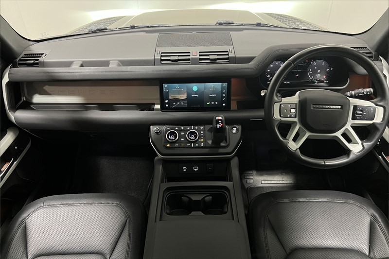 2023 (23) LAND ROVER DEFENDER 3.0 D250 X-Dynamic SE 110 5dr Auto [7 Seat] 5559613