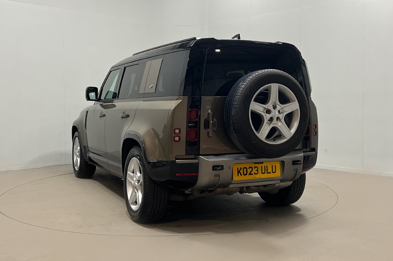 2023 (23) LAND ROVER DEFENDER 3.0 D250 X-Dynamic SE 110 5dr Auto [7 Seat]