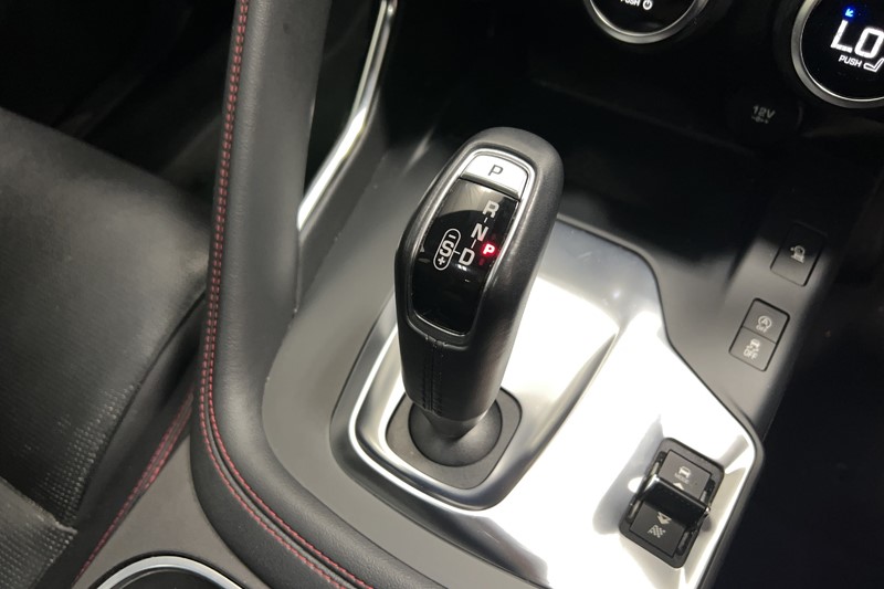2020 (70) JAGUAR E-PACE 2.0d Chequered Flag Edition 5dr Auto 5566191