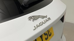 2020 (70) JAGUAR E-PACE 2.0d Chequered Flag Edition 5dr Auto 5566214