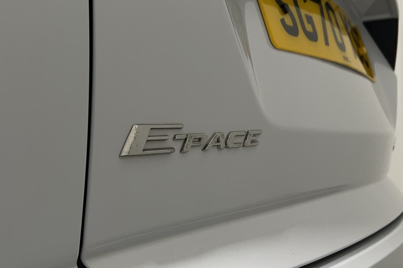 2020 (70) JAGUAR E-PACE 2.0d Chequered Flag Edition 5dr Auto 5566213