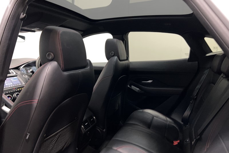 2020 (70) JAGUAR E-PACE 2.0d Chequered Flag Edition 5dr Auto 5566204