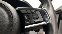 2020 (70) JAGUAR E-PACE 2.0d Chequered Flag Edition 5dr Auto 5566188