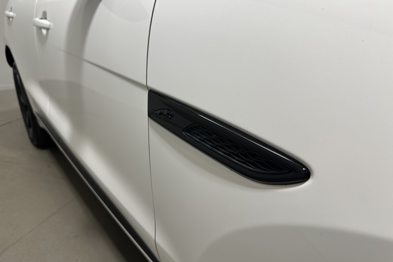 2022 (71) JAGUAR F-PACE 2.0 D200 R-Dynamic S 5dr Auto AWD 5581038