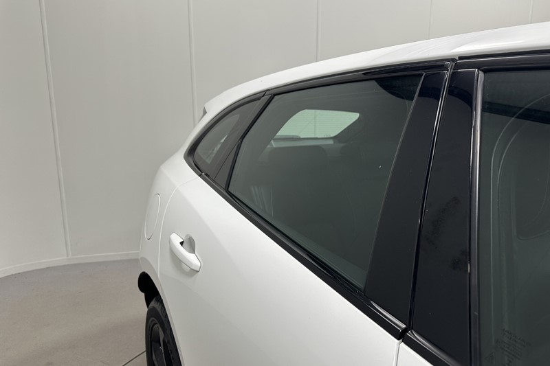 2022 (71) JAGUAR F-PACE 2.0 D200 R-Dynamic S 5dr Auto AWD 5581035
