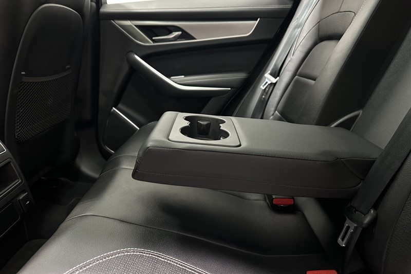 2022 (71) JAGUAR F-PACE 2.0 D200 R-Dynamic S 5dr Auto AWD 5581029