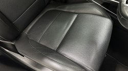 2022 (71) JAGUAR F-PACE 2.0 D200 R-Dynamic S 5dr Auto AWD 5581008