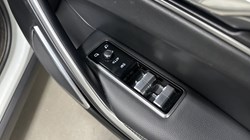 2022 (71) JAGUAR F-PACE 2.0 D200 R-Dynamic S 5dr Auto AWD 5581005