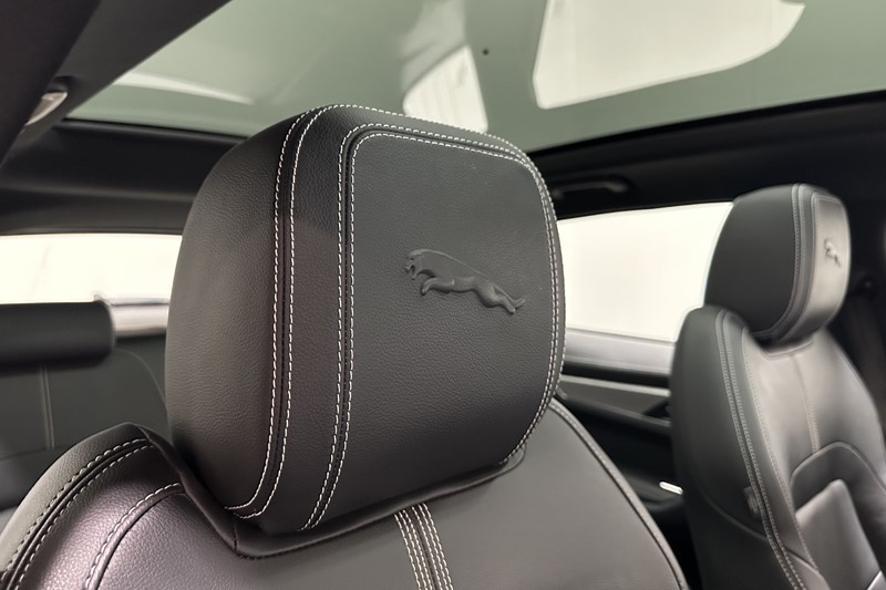 2022 (71) JAGUAR F-PACE 2.0 D200 R-Dynamic S 5dr Auto AWD 5581010