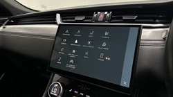 2022 (71) JAGUAR F-PACE 2.0 D200 R-Dynamic S 5dr Auto AWD 5581021