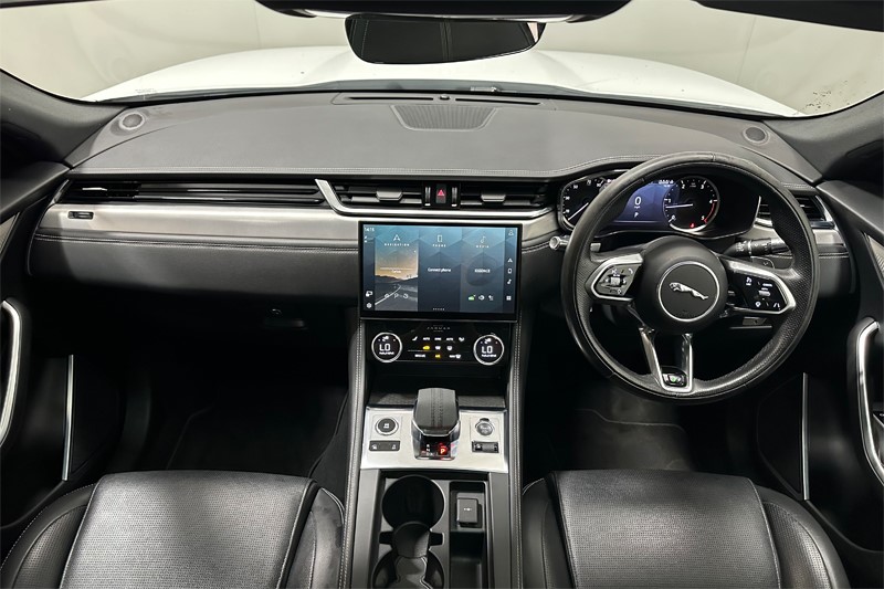 2022 (71) JAGUAR F-PACE 2.0 D200 R-Dynamic S 5dr Auto AWD 5581000
