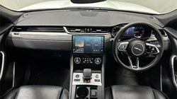 2022 (71) JAGUAR F-PACE 2.0 D200 R-Dynamic S 5dr Auto AWD 5581000