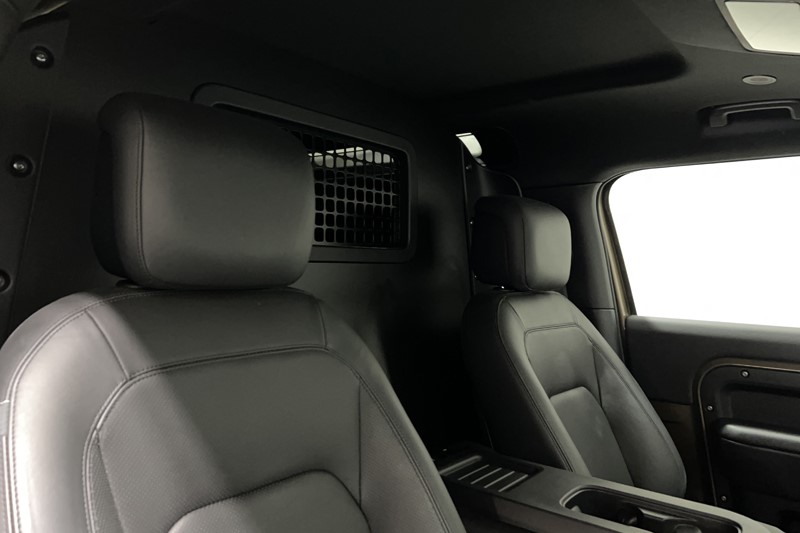 2024 (74) LAND ROVER COMMERCIAL DEFENDER 3.0 D350 Hard Top X-Dynamic HSE Auto 5566240