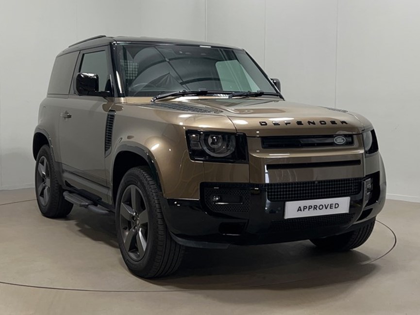 2024 (74) LAND ROVER COMMERCIAL DEFENDER 3.0 D350 Hard Top X-Dynamic HSE Auto