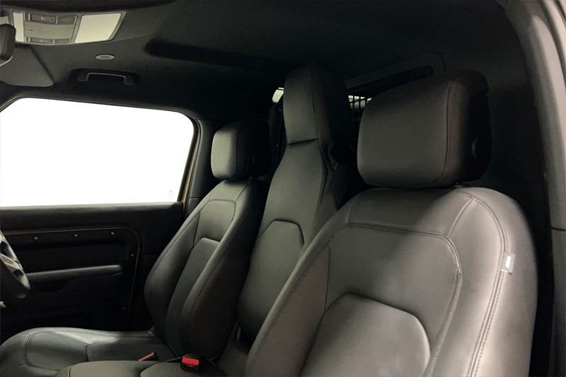 2024 (74) LAND ROVER COMMERCIAL DEFENDER 3.0 D350 Hard Top X-Dynamic HSE Auto 5566226