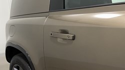 2024 (74) LAND ROVER COMMERCIAL DEFENDER 3.0 D350 Hard Top X-Dynamic HSE Auto 5566267