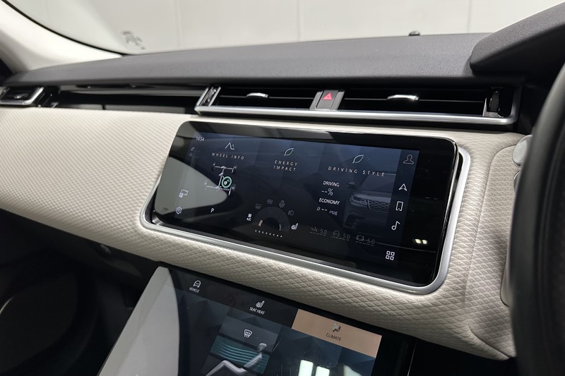2022 (22) LAND ROVER RANGE ROVER VELAR 2.0 D200 Edition 5dr Auto 5570969