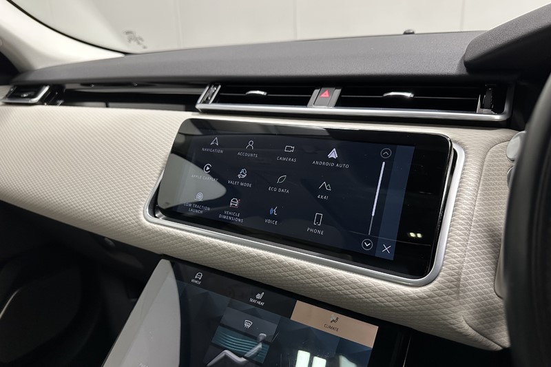 2022 (22) LAND ROVER RANGE ROVER VELAR 2.0 D200 Edition 5dr Auto 5570972