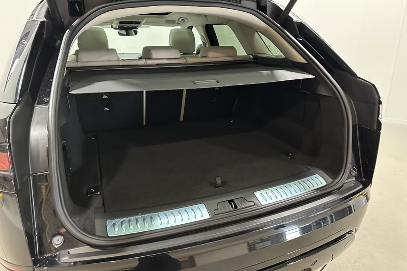 2022 (22) LAND ROVER RANGE ROVER VELAR 2.0 D200 Edition 5dr Auto 5570982