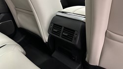 2022 (22) LAND ROVER RANGE ROVER VELAR 2.0 D200 Edition 5dr Auto 5570949