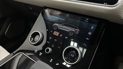 2022 (22) LAND ROVER RANGE ROVER VELAR 2.0 D200 Edition 5dr Auto 5570964
