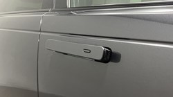 2022 (22) LAND ROVER RANGE ROVER VELAR 2.0 P400e R-Dynamic HSE 5dr Auto 5575554