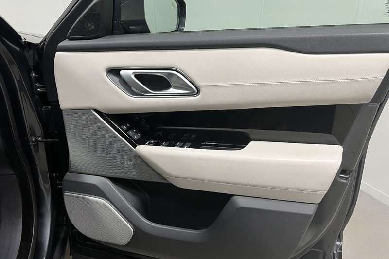 2022 (22) LAND ROVER RANGE ROVER VELAR 2.0 P400e R-Dynamic HSE 5dr Auto 5575522