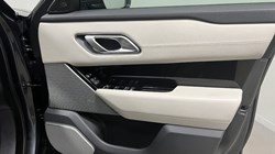 2022 (22) LAND ROVER RANGE ROVER VELAR 2.0 P400e R-Dynamic HSE 5dr Auto 5575522