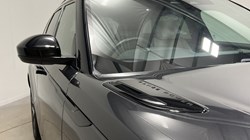 2022 (22) LAND ROVER RANGE ROVER VELAR 2.0 P400e R-Dynamic HSE 5dr Auto 5575557