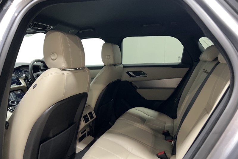 2022 (22) LAND ROVER RANGE ROVER VELAR 2.0 D200 R-Dynamic SE 5dr Auto 5575976